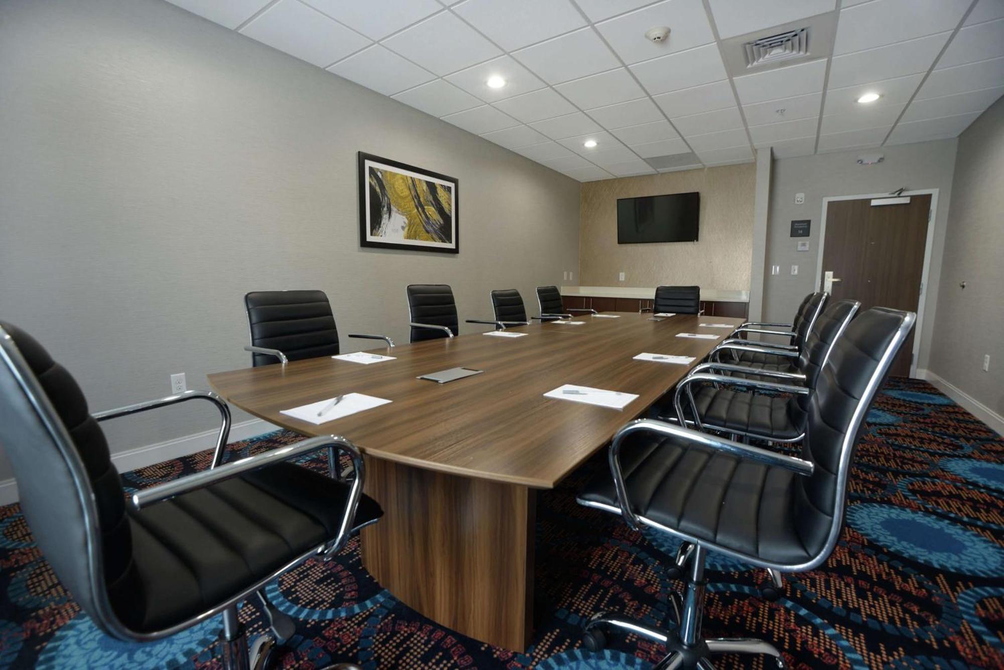 Hampton Inn & Suites Oklahoma City/Quail Springs Экстерьер фото